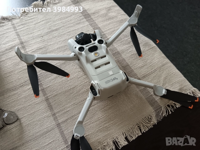 DJI Mini 4 Pro Fly More Combo (DJI RC 2), снимка 5 - Дронове и аксесоари - 51437862