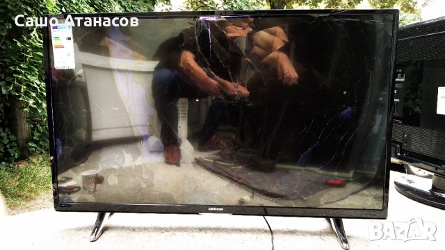 MEDION MD31140 AT/SL-A с счупена матрица ,17MB120 ,17IPS72 ,6870C-0552A ,VES430QNDL-2D-N11 ,17WFM03