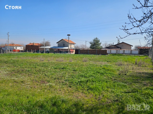 3 парцела с къща в с. Оряховица, снимка 8 - Парцели - 53926691