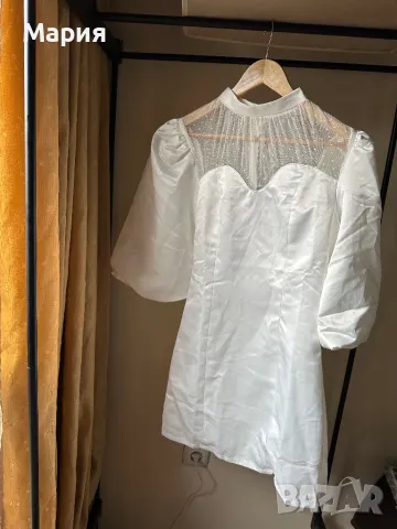 Сатенена бяла рокля, снимка 2 - Рокли - 48264227