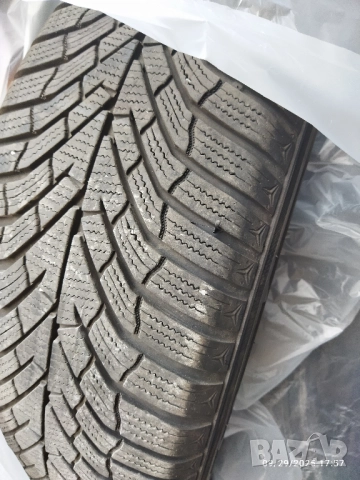 Продавам гуми 4 броя 225/65/17 106H KUMHO WinterCraft
