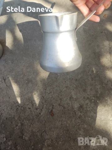 2 Алуминиеви джезвета (използвани), снимка 3 - Съдове за готвене - 51362553