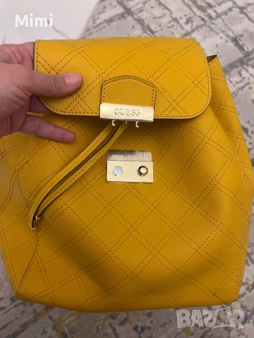 Guess дамска раница, снимка 5 - Раници - 47297497