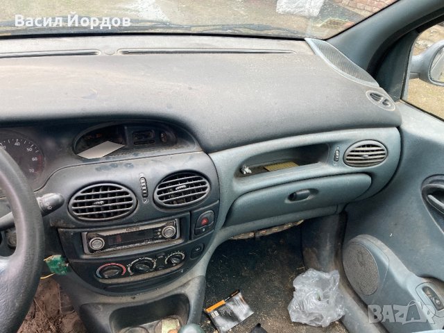 Рено Сциник-Меган. 1.6 90кс, 2001г на Части. , снимка 10 - Автомобили и джипове - 40376706