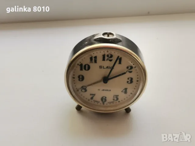 Работещ будилник Слава, снимка 2 - Антикварни и старинни предмети - 55875551