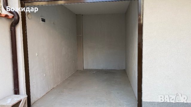 Гараж под наем, 3 паркоместа под наем, снимка 4 - Гаражи и паркоместа - 36107784