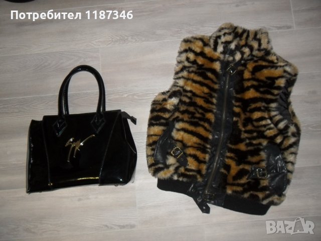 дамска чанта и пухкав елек за 30 лв, снимка 1 - Чанти - 39360211