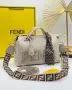 Fendi Дамска Чанта С Къса И Дълга Дръжка - Различни Цветове Код E48 , снимка 11