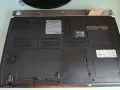 18.4" Ретро флагман Toshiba Qosmio G50-132 / 4GB RAM / 400GB HDD / Здрава батерия, снимка 8