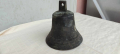 Стара бронзова камбана, снимка 1 - Антикварни и старинни предмети - 44652932