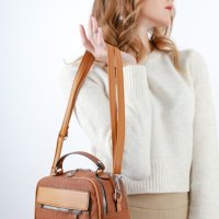 Дамска чанта с две прегради, снимка 3 - Чанти - 44265911