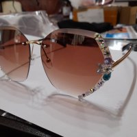 дамски слънчеви очила, снимка 4 - Слънчеви и диоптрични очила - 34232696