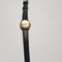 Позлатен мъжки механичен часовник Avia Olympic 17 jewels, снимка 2 - Антикварни и старинни предмети - 38840347