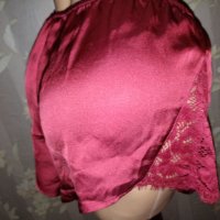 Н&М- М,Л-Сатенени шорти в бордо със странична дантела , снимка 3 - Нощници - 38517290