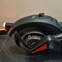 Електическа тротинетка/скутер SHARP KS2AEU-B с гаранция до 6.2025г. , снимка 7 - Други спортове - 40687439