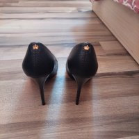 Дамски елегантни черни обувки, снимка 4 - Дамски обувки на ток - 42219322