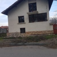 Продавам къща в село Крушовица , на 20 километра от Плевен ., снимка 3 - Къщи - 39645734