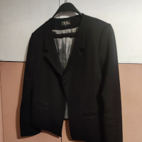 Дамско сако, размер М, луксозно, снимка 2 - Сака - 44595778