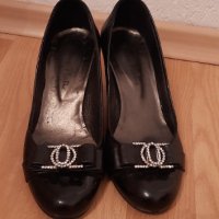 Дамски обувки , снимка 1 - Дамски елегантни обувки - 34495994
