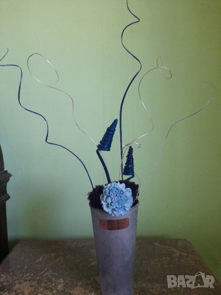 Декорирана метална винтиндж ваза , снимка 1