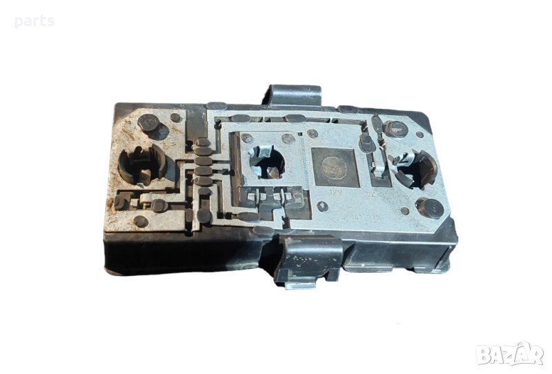 Капачка - Платка Стоп Рено 19 - 267 141339 N, снимка 1