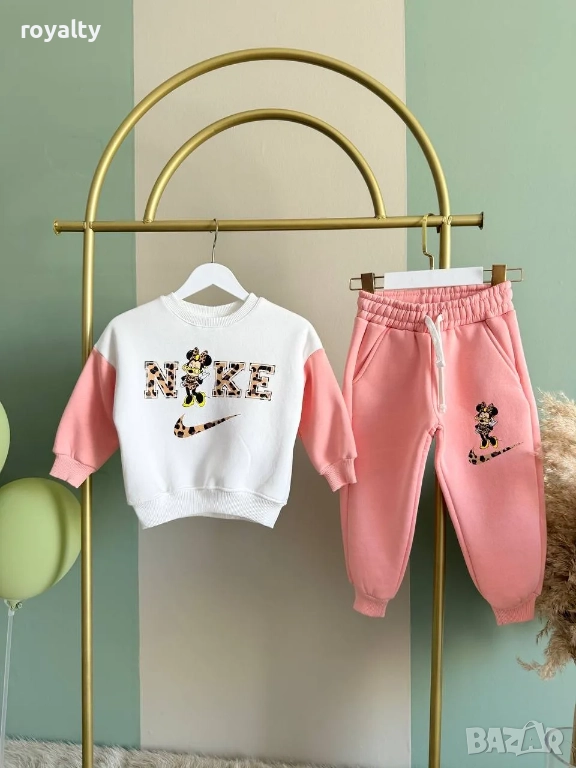 Комплект за момиче Nike, снимка 1