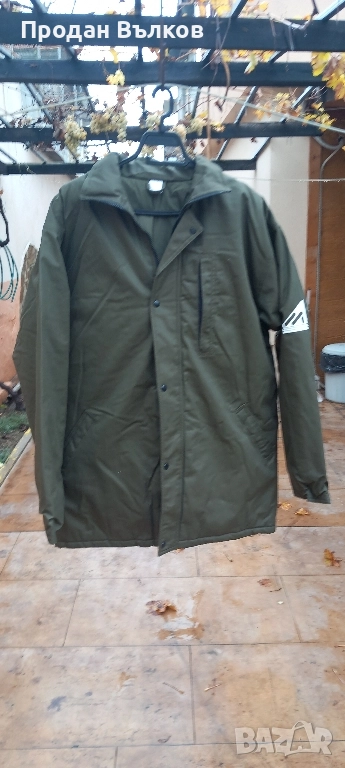 Зимна полушуба номер 50/176 водоустойчива, снимка 1