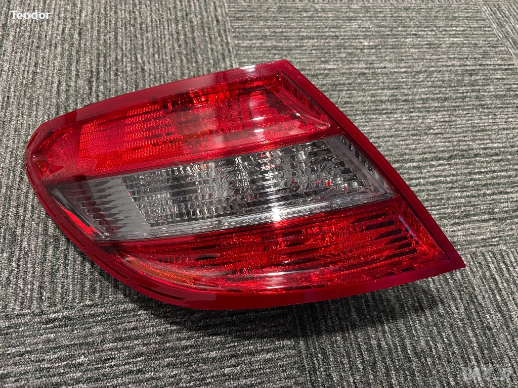 Нов стоп за Mercedes W204 , снимка 1