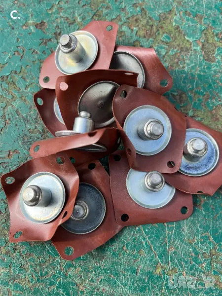 Платно ускорителна помпа Лада/Lada2101/2107/2121, снимка 1