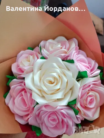 букети от сатенени рози , снимка 8 - Изкуствени цветя - 48848616