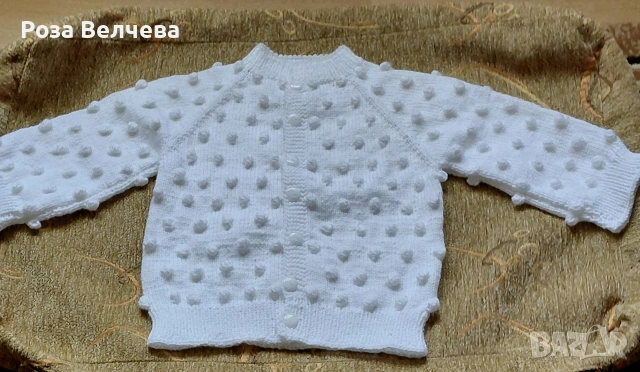 Ръчно плетена детска жилетка, снимка 4 - Детски пуловери и жилетки - 53282284