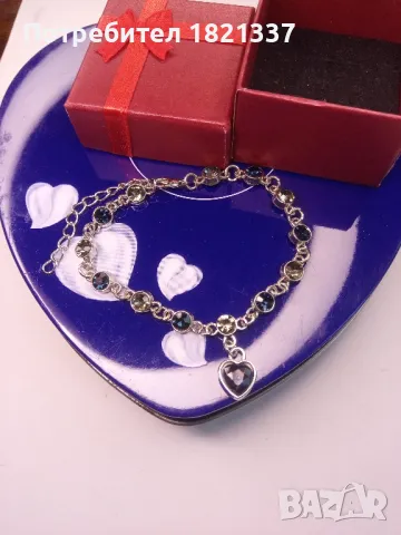 Гривна с кристали 