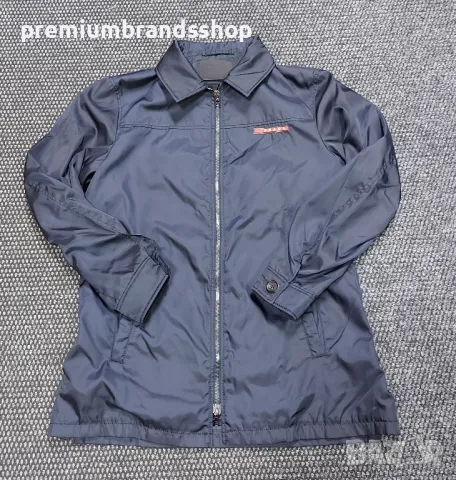 Prada платово яке M размер дамско 