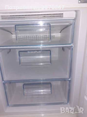 Продавам хладилник с долен фризер втора употреба, снимка 3 - Хладилници - 42604289