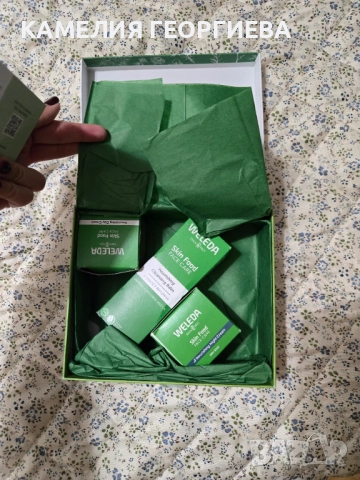 Подаръчни комплекти с козметика , снимка 3 - Комплекти и лотове - 52862771