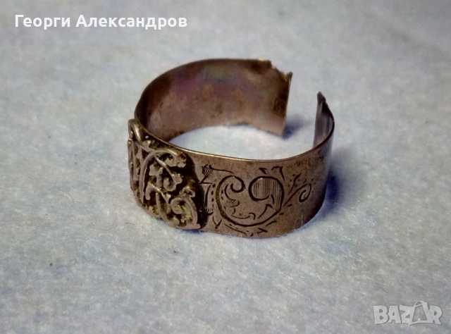 19 Век Немски ЗЛАТЕН ПРЪСТЕН с Монограм 8 Карата ЗЛАТО 333 Майсторски Ръчно ОРНАМЕНТИРАН, снимка 4 - Антикварни и старинни предмети - 53995903