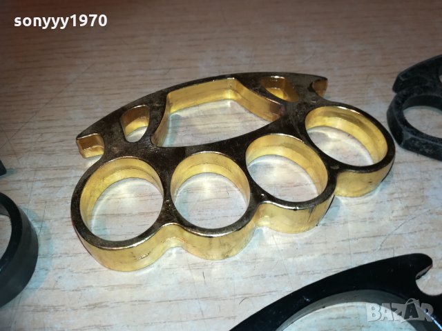 боксове различни модели 1510201950, снимка 13 - Колекции - 30433744