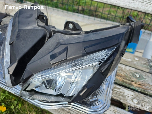 Honda Forza 750 фар, снимка 2 - Части - 46804261