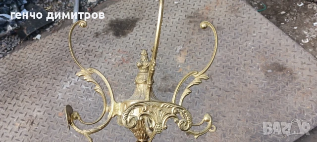 голяма бронзова закачалка за дрехи, снимка 3 - Антикварни и старинни предмети - 51065845