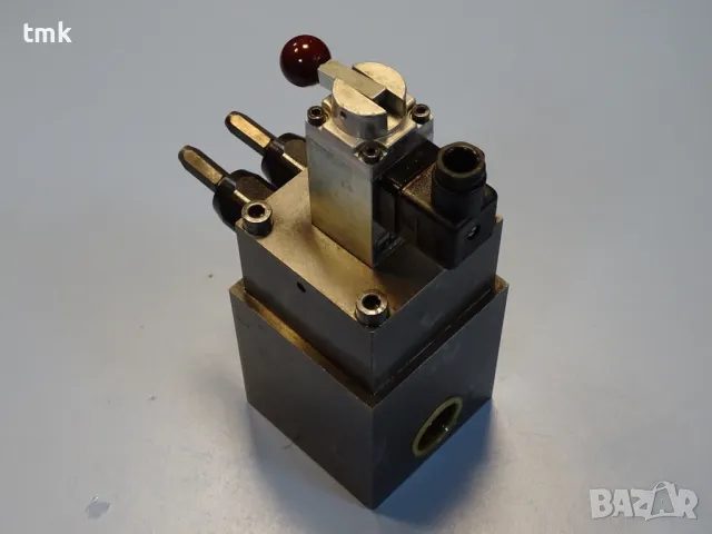 Хидравличен клапан Hoerbiger Hydraulik SK90526.2A hydraulic valve 12V