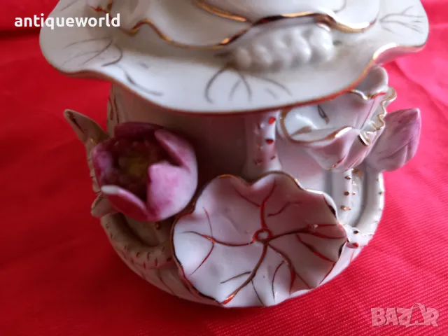 Голяма Стара Порцеланова Статуетка ГЕЙША ,Маркирана!, снимка 3 - Антикварни и старинни предмети - 47900937