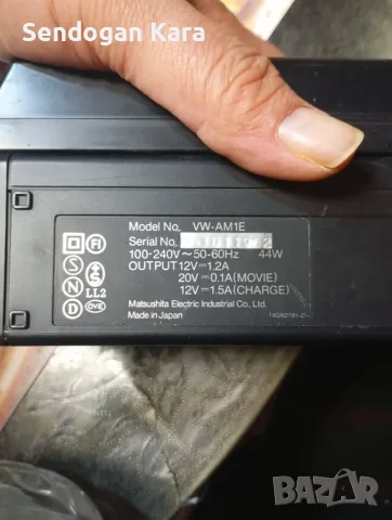 Видео камера Panasonic M3 VHS Movie употребявана, винтидж за колекционери, снимка 3 - Фотоапарати - 53142027