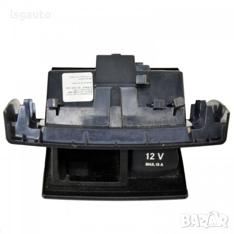 Пепелник Mercedes-Benz E-Class (W212)(2009-2016) ID:93660, снимка 2 - Части - 39612698