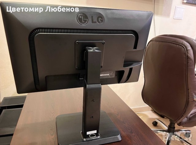 Бизнес монитор LG 24MB37PY, снимка 2 - Монитори - 44398006