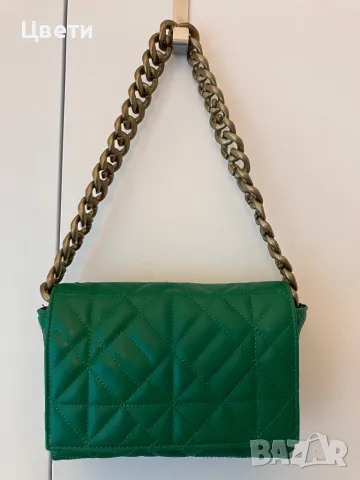 Зелена чанта