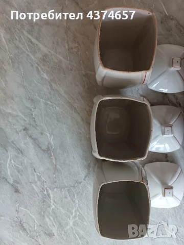 Порцеланови буркани за подправки , снимка 3 - Антикварни и старинни предмети - 50534847