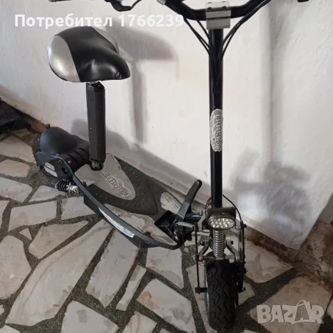 Електрически скутер тротинетка , бартер , снимка 2 - Скейтборд, ховърборд, уейвборд - 48560169