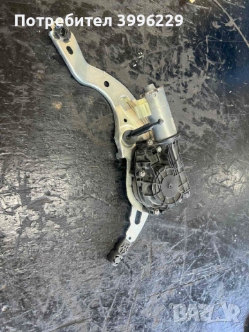 A2058202801 Машинка/моторче багажник Мерцедес, снимка 5 - Части - 52915897