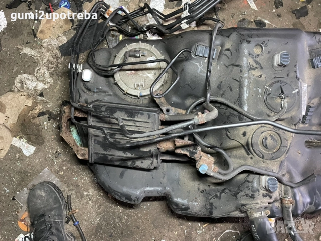 Резервоар 2017053000871e1500 Горивна Помпа Toyota GT86 2018 Subaru BRZ, снимка 2 - Части - 52906819