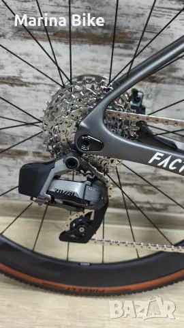 НОВ карбонов велосипед Factor LS Gravel CeramicSpeed SRAM Rival AXS Zipp 303S | 49, снимка 4 - Велосипеди - 56288166